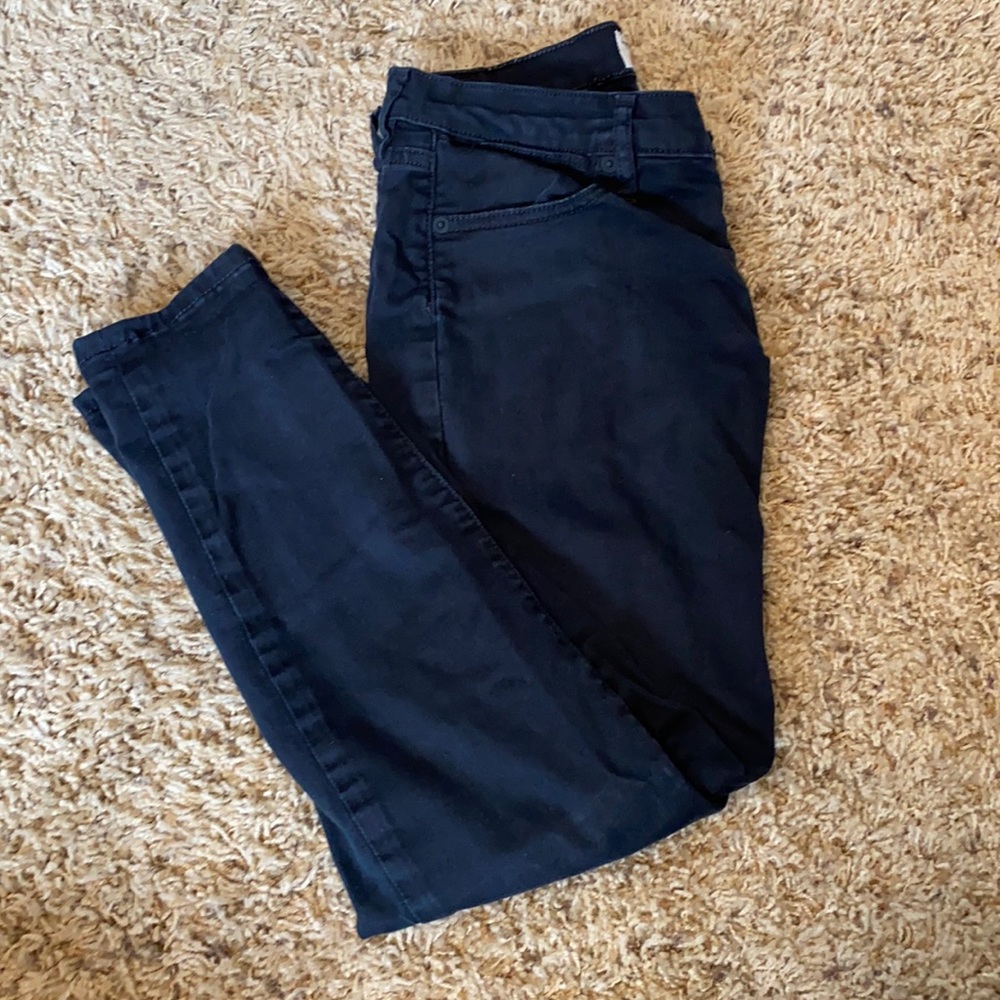 Black FOSSIL skinny jeans